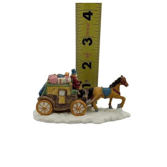 Christmas Village Accessories Hand Painted Porcelain Village Replacement Pieces - Picture 6 of 7